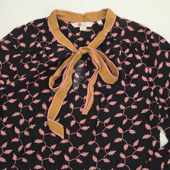 Boden Floral Navy Blouse Size Womens 4US - Picture 3 of 7